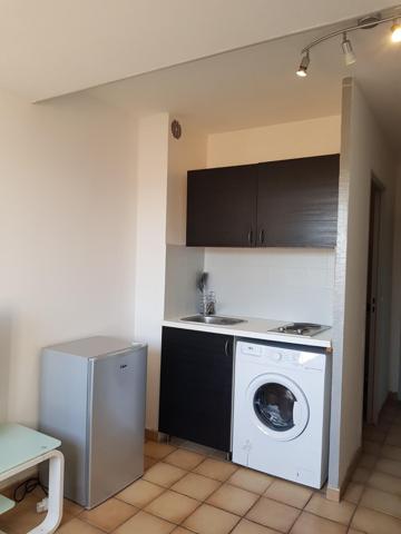 Location studio Fos Sur Mer (13270), 17.75m² avec 1 pièce(s)