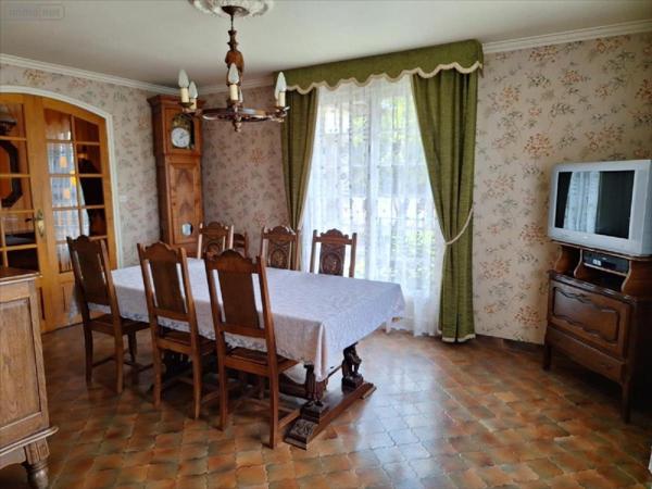 Maison à vendre à Ernée en Mayenne (53500), ref : 53077-1054077