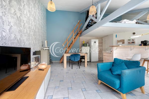 Maison
                                                                                                                                                                                                                                                                                                                        8 pièce(s)                                                                                                                                                                                                          5 chambre(s)                                                                                                                                                                                                          204.3  m²