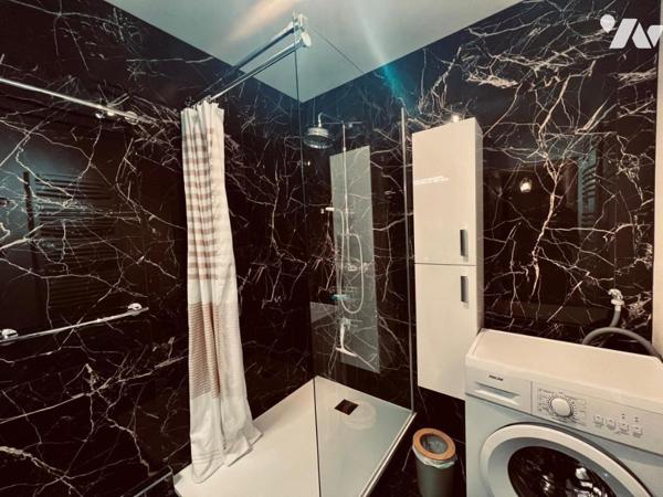 BOIS GUILLAUME Appartement F3 avec balcon - Dernier étage avec ascenseur - Garage et parking couvert