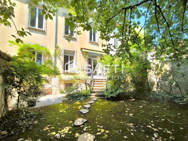 Magnifique appartement de 136m² avec jardin, cave et garage
