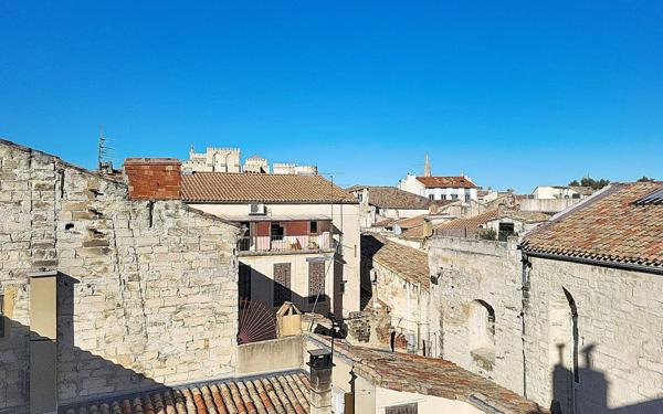 Appartement à vendre    2 pièces • 33 m2 Avignon