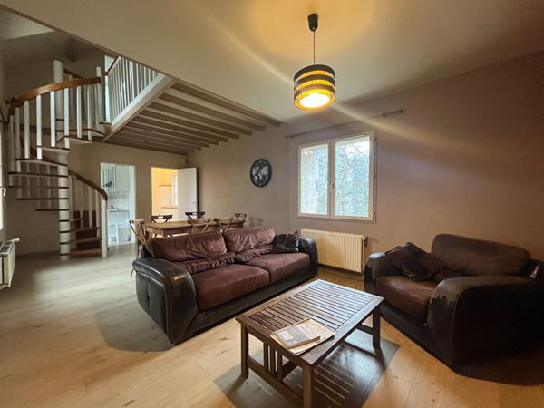 Maison / Appart. T3 à louer meublé - BLOIS - Quartier Vienne, rénové, 2 Chbs.