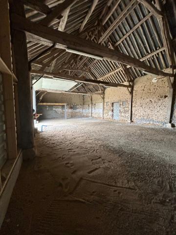 Local/bureau à vendre AILLANT SUR MILLERON (45)