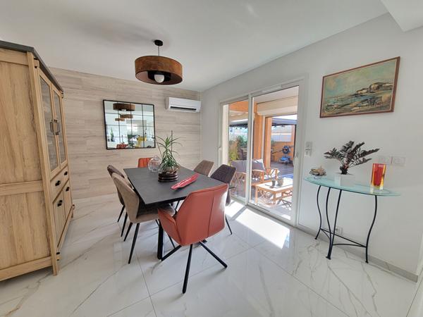Superbe villa à Latour-Bas-Elne avec piscine et garage