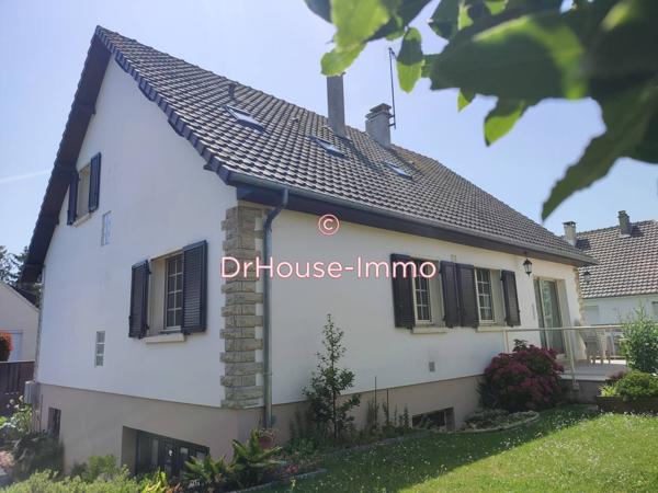 Maison à vendre 8 pièces de 212 m²