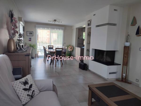 Maison à vendre 8 pièces de 212 m²