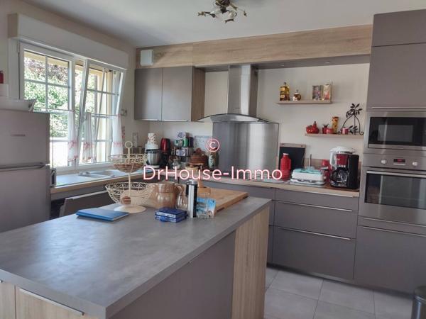 Maison à vendre 8 pièces de 212 m²