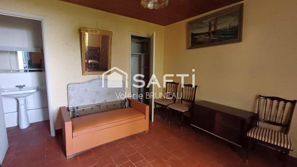 Maison à rénover de 80m2 / env. 200 m2 supplémentaires à créer / jardin 4200 m2