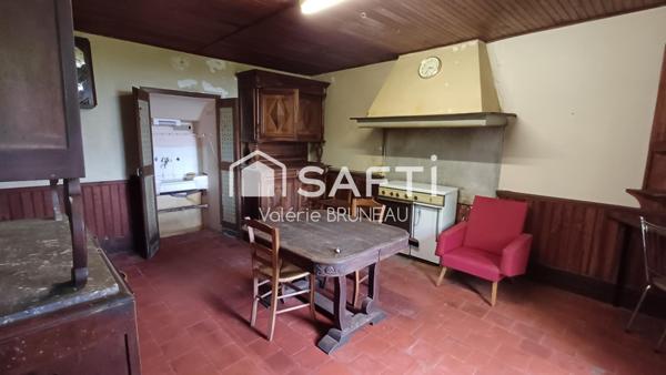 Maison à rénover de 80m2 / env. 200 m2 supplémentaires à créer / jardin 4200 m2