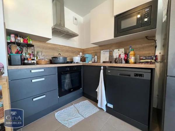 Appartement à louer 3 pièces 61.55m² L'Isle-sur-la-Sorgue (84800)