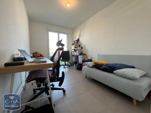 Appartement à louer 3 pièces 61.55m² L'Isle-sur-la-Sorgue (84800)