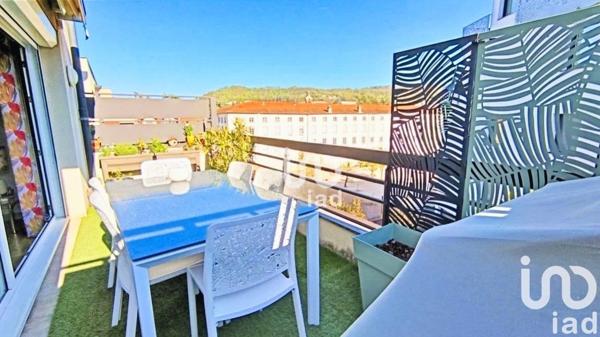 Appartement 4 pièces de 94 m² à Le Puy-en-Velay (43000)