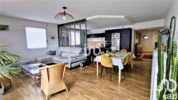 Appartement 4 pièces de 94 m² à Le Puy-en-Velay (43000)