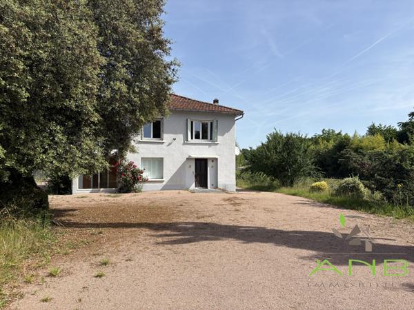 Maison de Ville - Piégut Pluviers - périgord vert