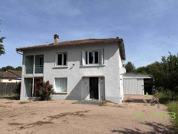 Maison de Ville - Piégut Pluviers - périgord vert