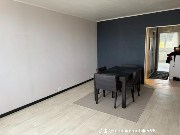 Appartement 4 pièces lumineux/3 chambres/ 80m2/parking et cave -EAUBONNE (95160)