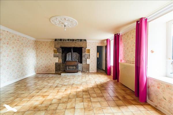 Maison à vendre |  Prat |  4 pièces | 146 m²