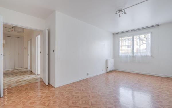 Appartement à vendre    2 pièces • 45,32 m2 Chelles