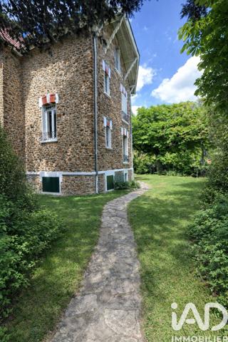 Maison à vendre 7 pièces 189 m² Villemomble