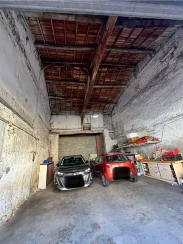 Exclusivité ERA IMMOBILIER -ensemble immobilier à rénover sur Maringues