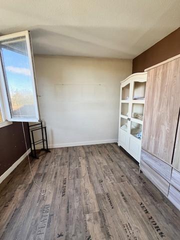 Exclusivité ERA IMMOBILIER -ensemble immobilier à rénover sur Maringues