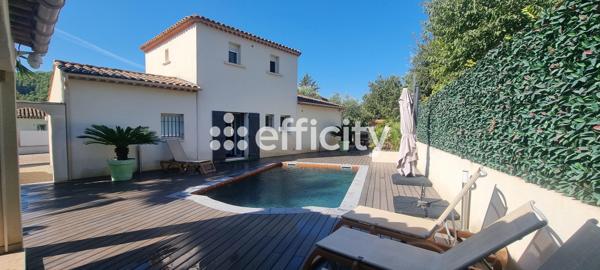 Maison
         5 pièces
        - 140 m² Bien prestige 530 000 € *