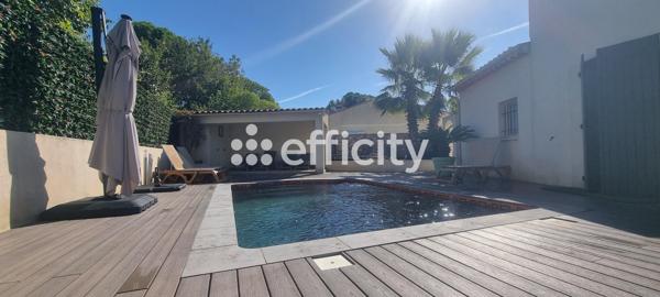 Maison
         5 pièces
        - 140 m² Bien prestige 530 000 € *