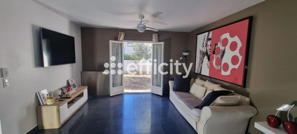 Maison
         5 pièces
        - 140 m² Bien prestige 530 000 € *