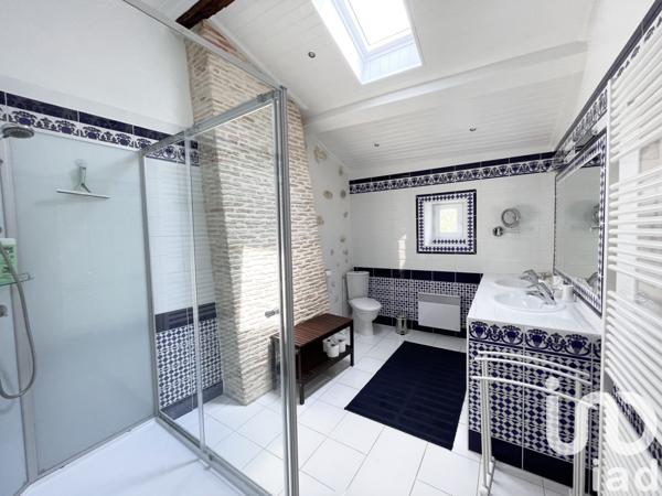 Maison à vendre 15 pièces 540 m² Lesparre-Médoc