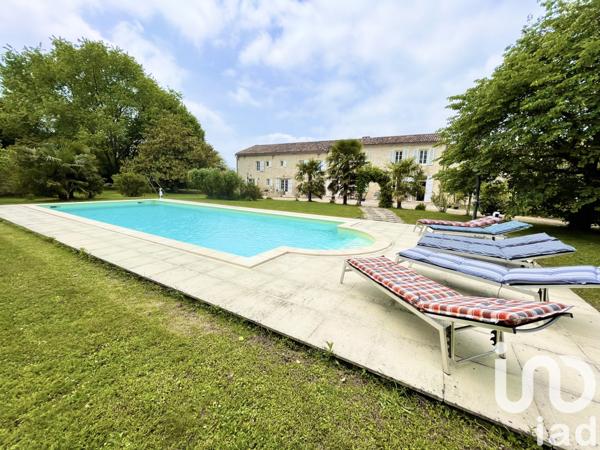 Maison à vendre 15 pièces 540 m² Lesparre-Médoc