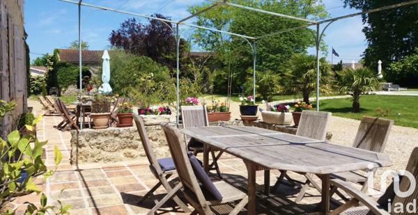 Maison à vendre 15 pièces 540 m² Lesparre-Médoc