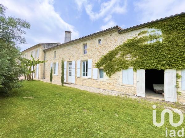 Maison à vendre 15 pièces 540 m² Lesparre-Médoc