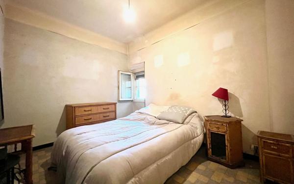 Appartement à vendre    4 pièces • 72 m2 Marseille 11