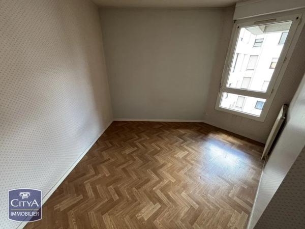 Appartement à vendre 3 pièces 67.06m² Châteauroux (36000)