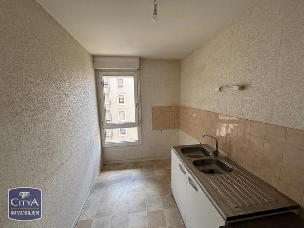 Appartement à vendre 3 pièces 67.06m² Châteauroux (36000)