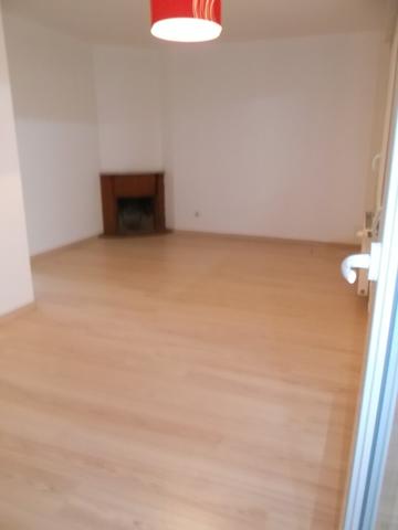COMMUNE DE BASSUET - MAISON T 5 / SOUS-SOL / JARDIN