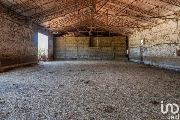 Maison à vendre 15 pièces 4 000 m² Salon-de-Provence