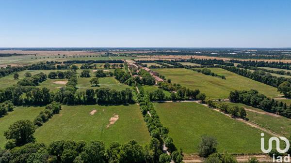 Maison à vendre 15 pièces 4 000 m² Salon-de-Provence