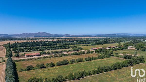 Maison à vendre 15 pièces 4 000 m² Salon-de-Provence