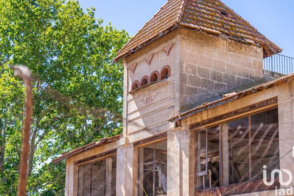 Maison à vendre 15 pièces 4 000 m² Salon-de-Provence