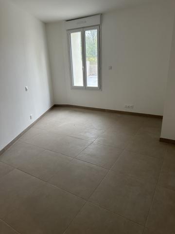 Très belle Maison en pleine campagne T5 143 m2 DPE B Senillé-saint-sauveur 86100