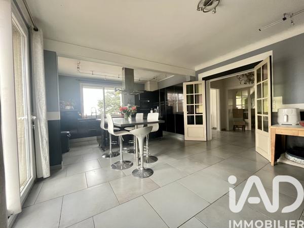 Maison à vendre 8 pièces 385 m² Chézy-sur-Marne