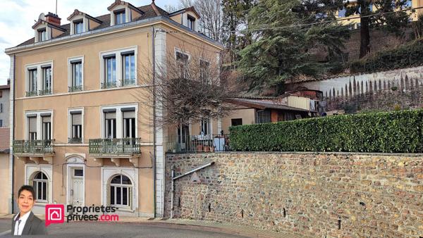 THIZY-LES-BOURG (69240) Immeuble de rapport , 5 appartements, garage et terrain 760m²