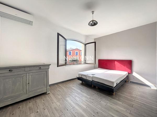 Appartement a vendre a Saint Genis Des Fontaines 4 pieces 104 m2 avec terrasse, jardin et parking