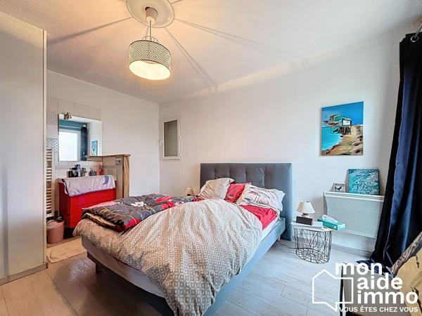 Maison plain pied, 5 chambres, carport, terrain