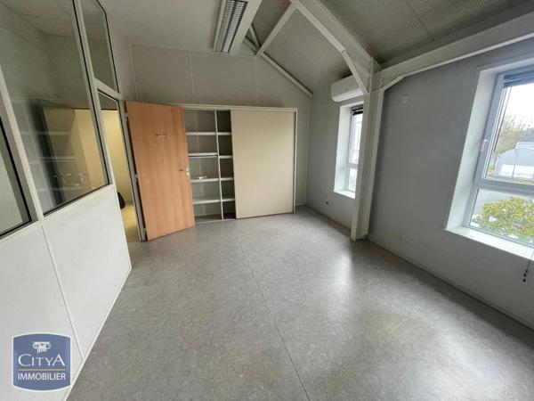 Local commercial à louer 53.87m²