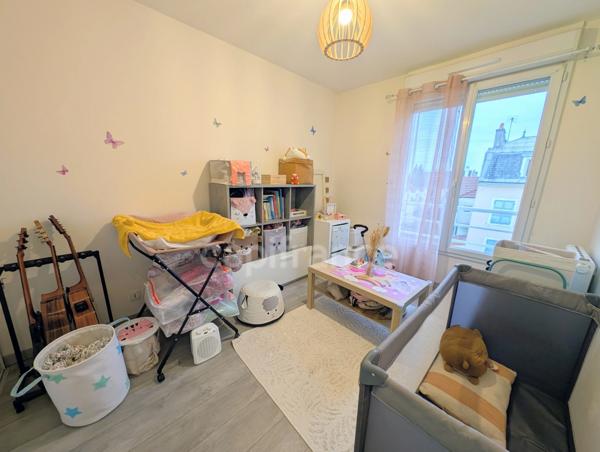 Appartement 3 pièces lumineux – 70 m² – Résidence récente (2006) - proche centre-ville