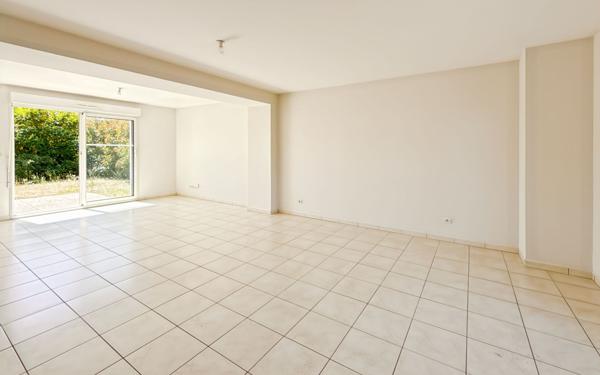 Maison à vendre    5 pièces • 134 m2 Saint-Cyr-en-Val