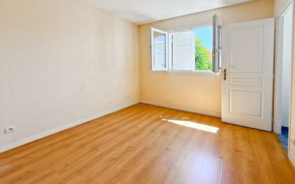 Maison à vendre    5 pièces • 134 m2 Saint-Cyr-en-Val